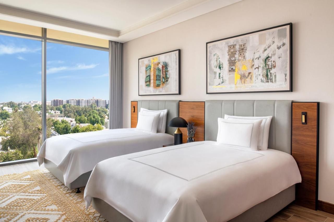 Swissotel Living Jidda Eksteriør bilde Deluxe Room