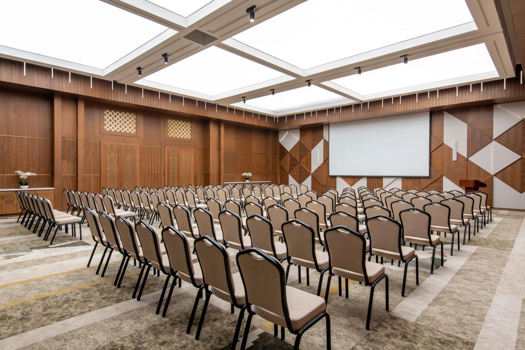 Swissotel Living Jidda Eksteriør bilde The main conference hall