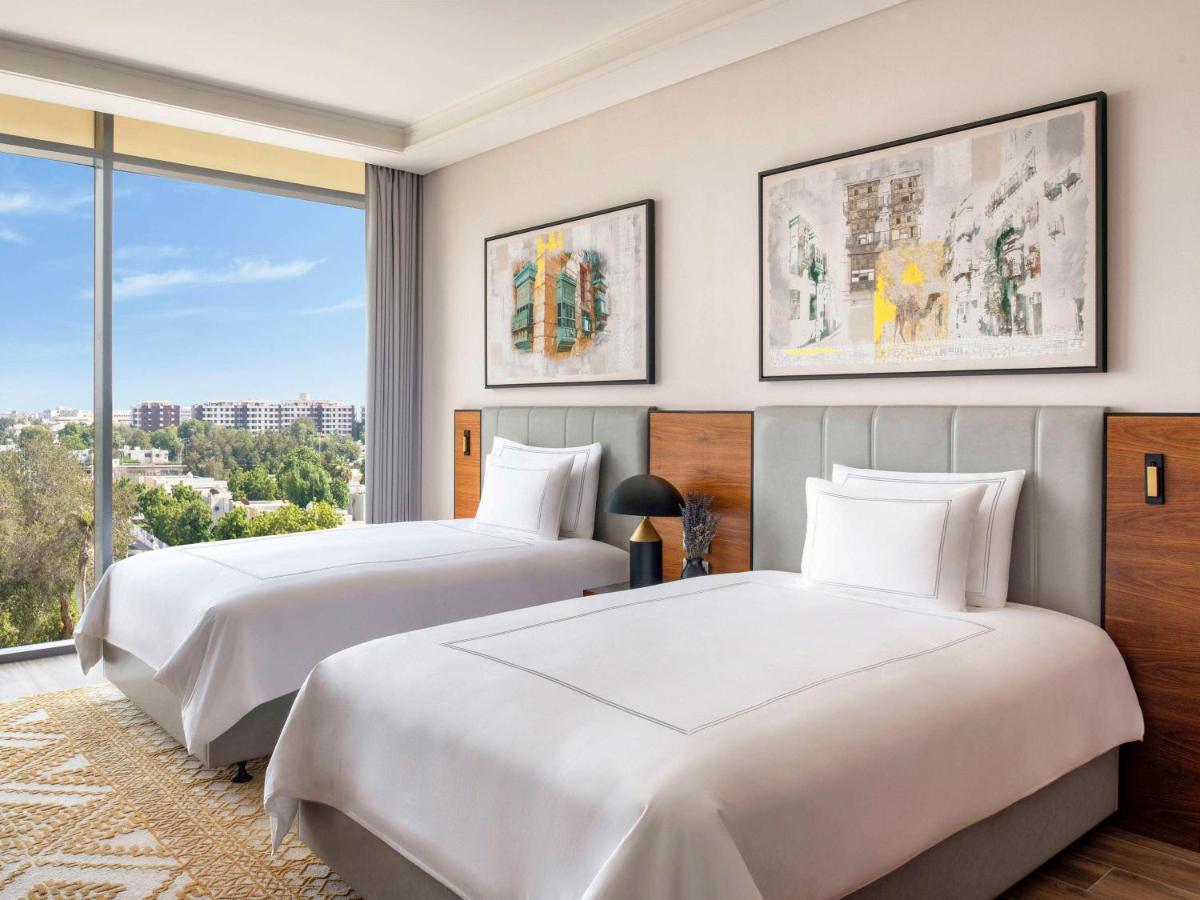 Swissotel Living Jidda Eksteriør bilde Deluxe Room